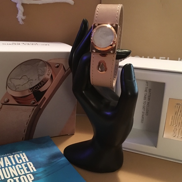 michael kors watch activity tracker